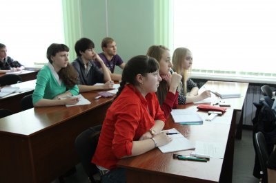 Продолжаются курсы абитуриентов Продолжаются курсы абитуриентов